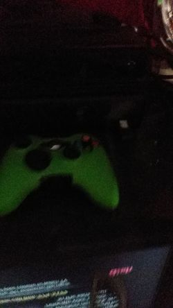 Xbox 360 with controller and kinect with 7 games.