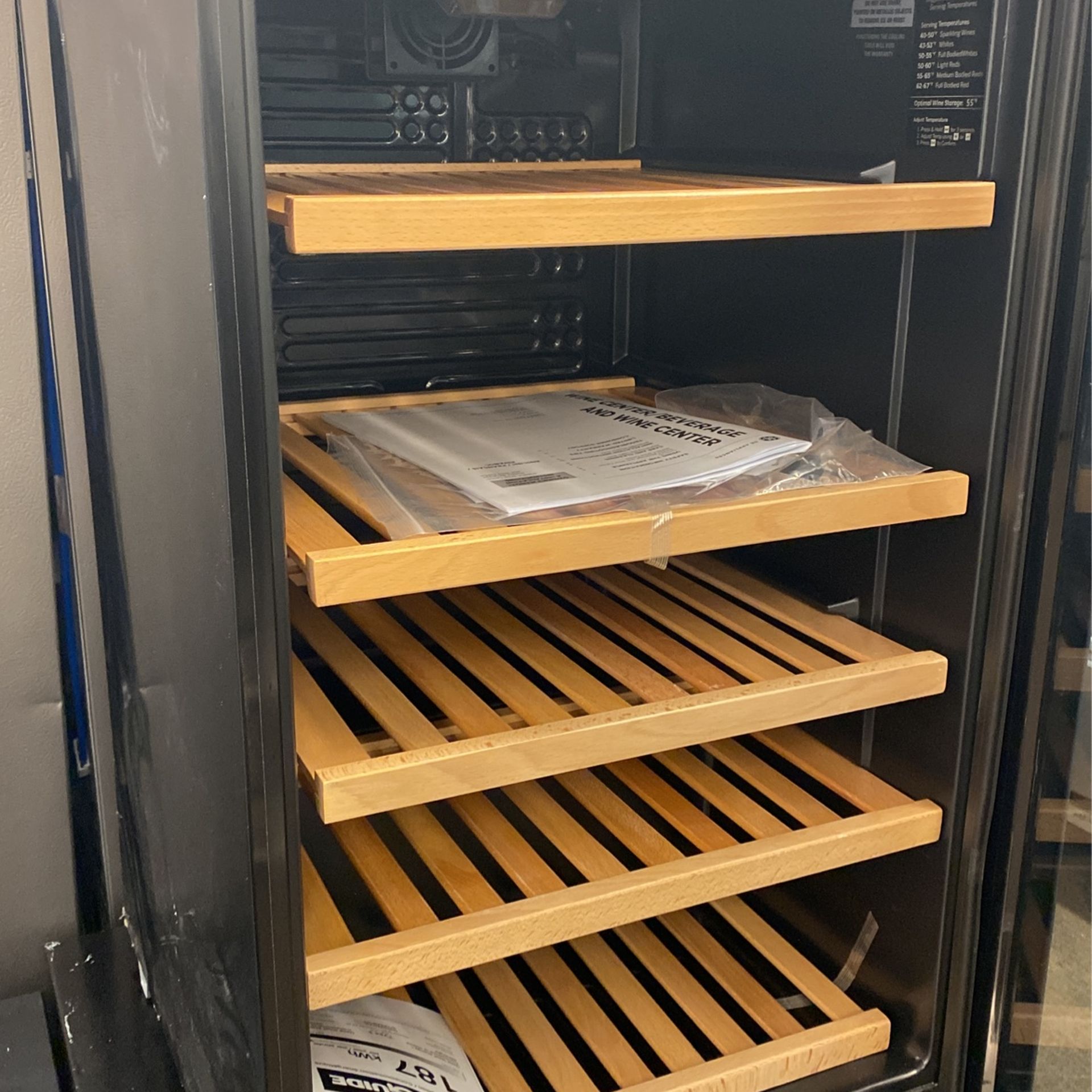 New. GE 31Bottle Beverage Cooler in Stainless Steel for Sale in