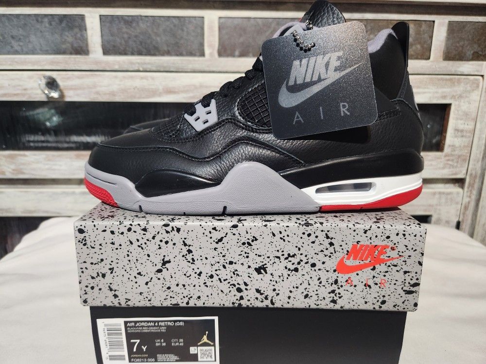 Jordan 4 Retro Bred Reimagined Size 7Y, 6.5Y & 6Y display picture 1