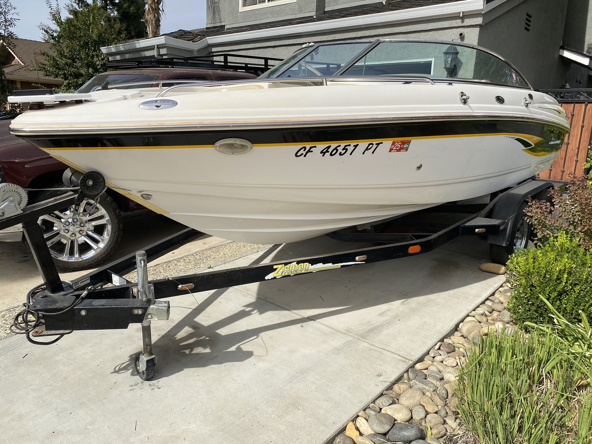 2001 Chaparral 196 SSI