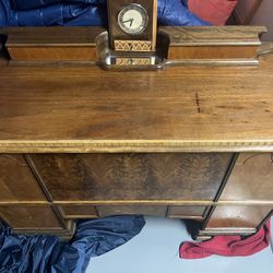 Antique CEDAR CHEST 😱