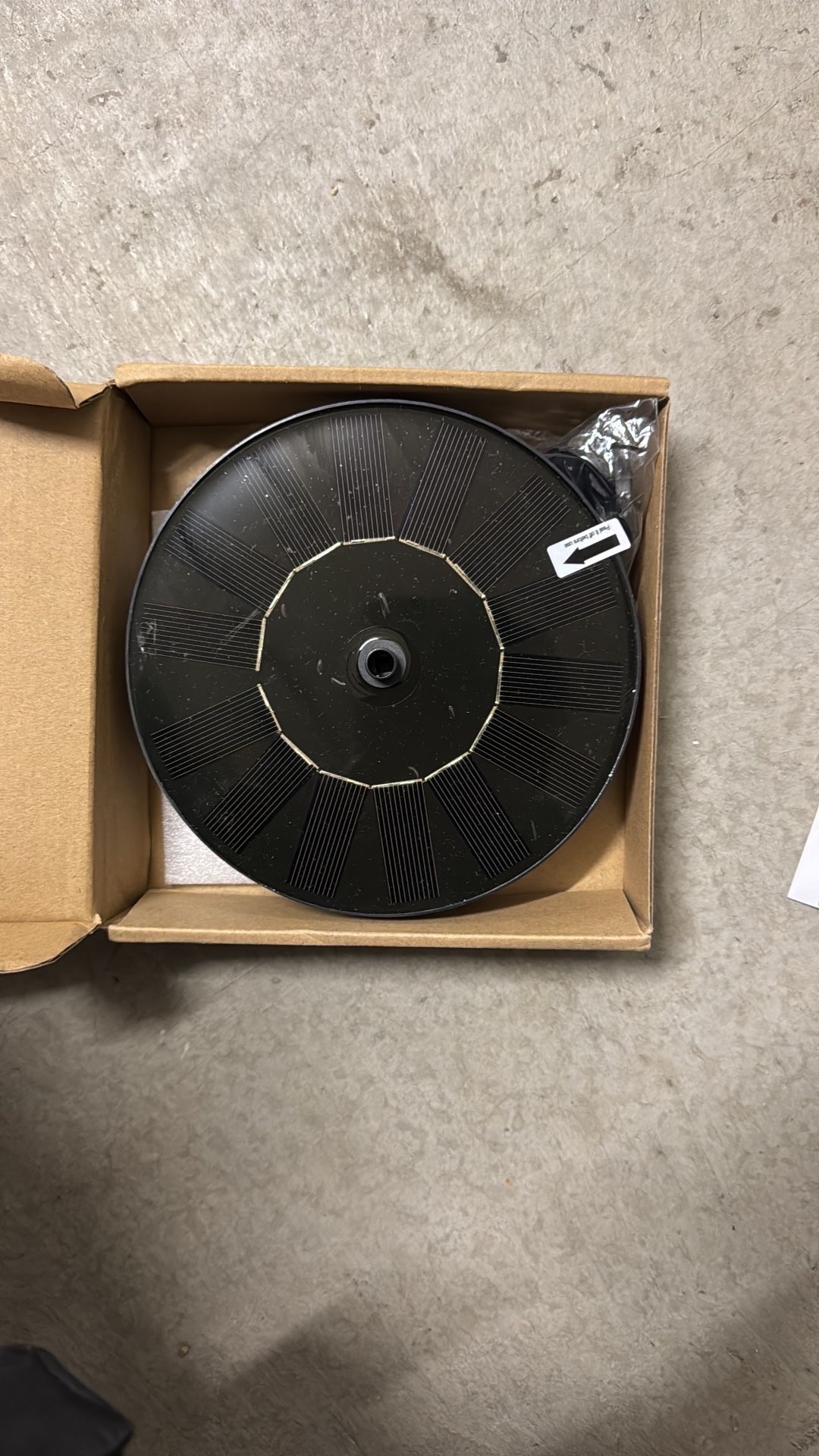 New Unused Solar Power Fountain Pump $10