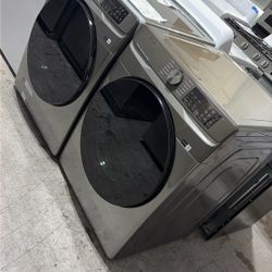Samsung Frontload Washer And Gas Dryer 