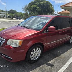 2015 Chrysler Town & Country