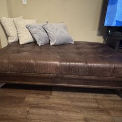 Ottoman Leather XL