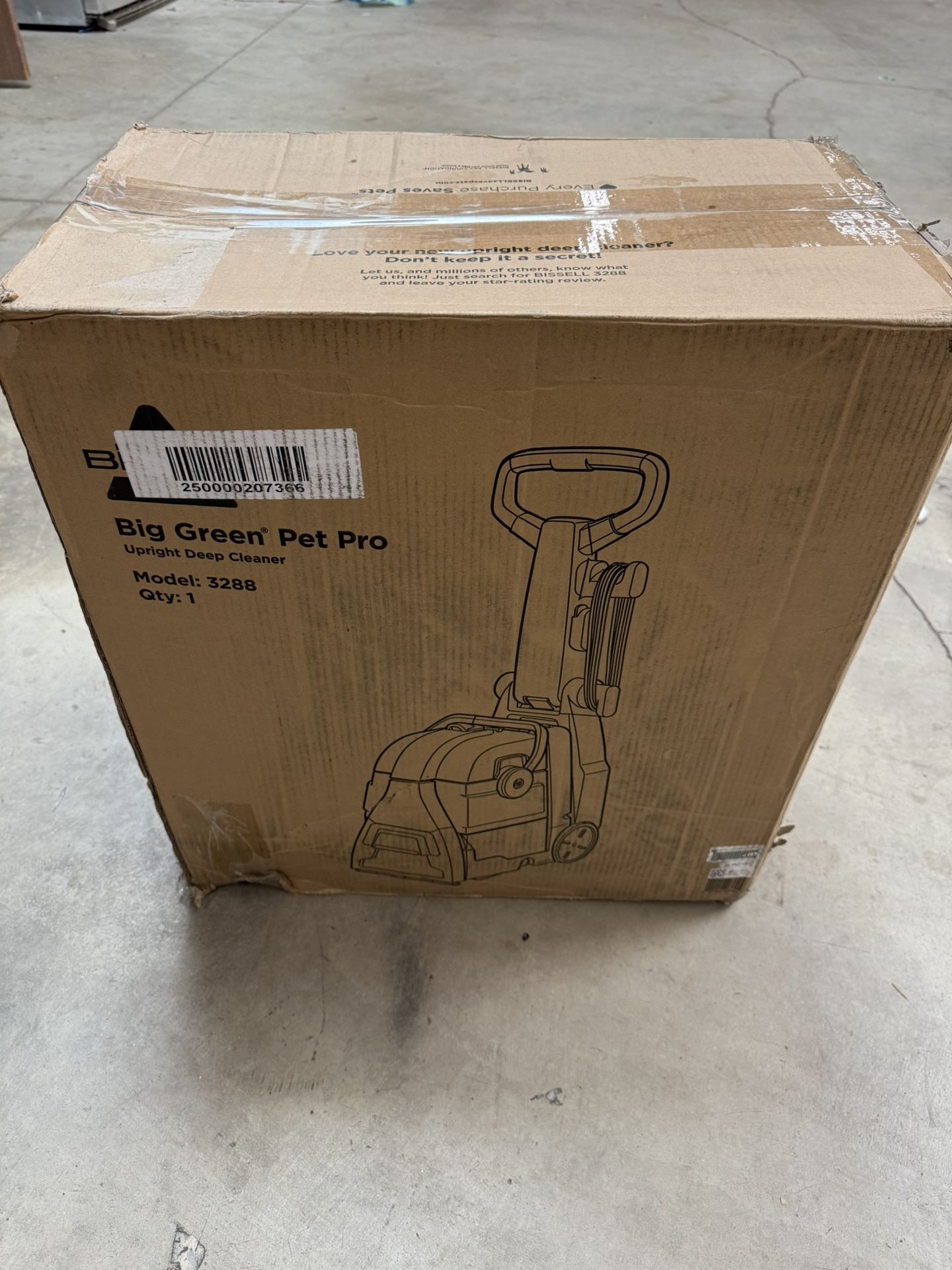 Bissell Big Green PET PRO Carpet Cleaner with 8 Row XL DirtLifter PowerBrush, 9-inch Long Reach Hose, 2 Upholstery Tools, Includes Pet Pro Oxy Urine