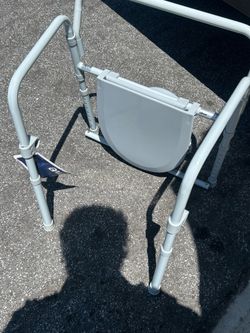 Bed side commode