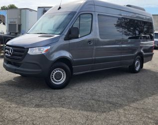 2019 Mercedes-Benz Sprinter 2500 Passenger High Roof w/170" WB Van 3D