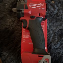 Milwaukee Drill Compact 1/2 