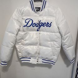 G-lll 4 her Carl Banks brand Dodgers Jacket 