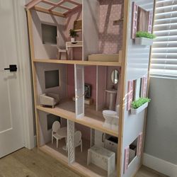 Our Generation 18 Inch Dollhouse 