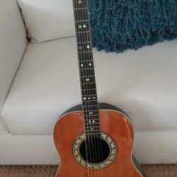 Ovation 6 String Glen Campbell Signature Edition