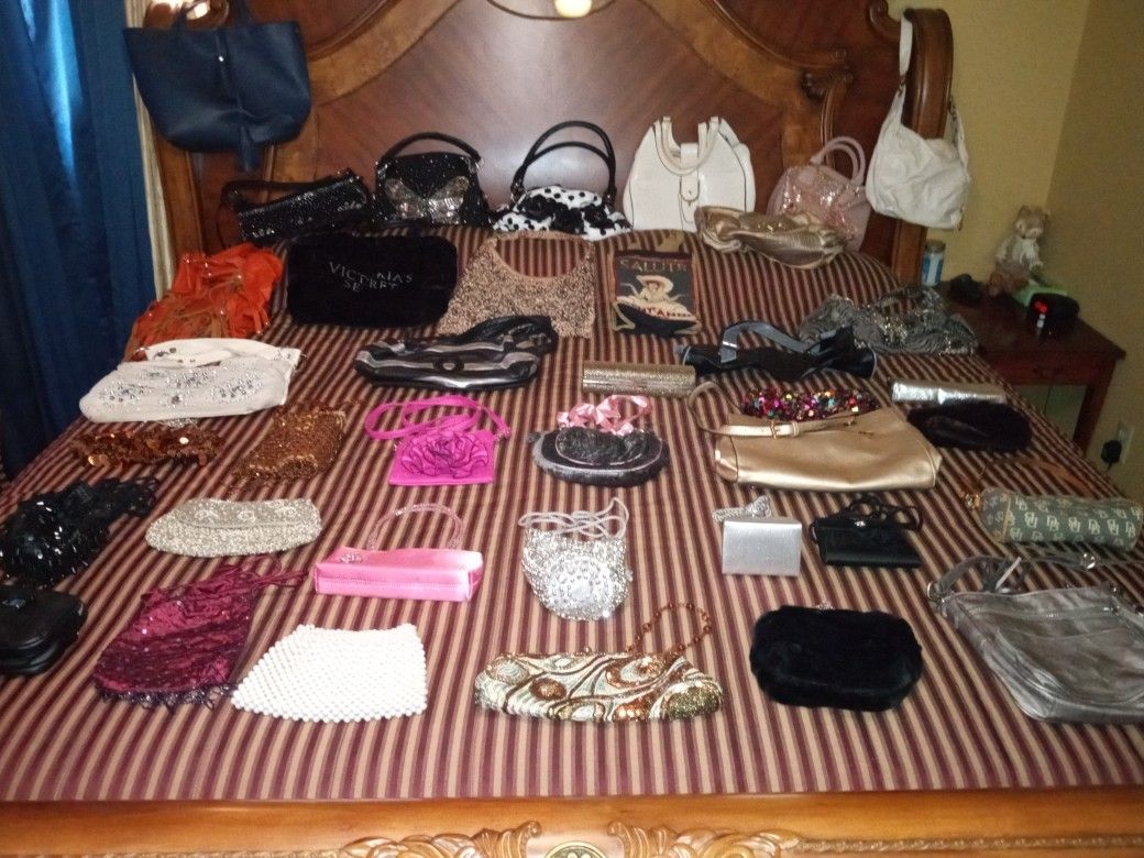 38 Various Purses