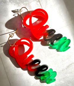 Queen Earrings 