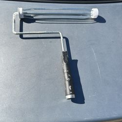 1 Paint Roller Frame 