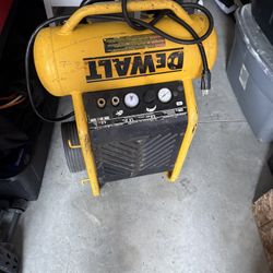 Dewalt Air Compressor 200psi