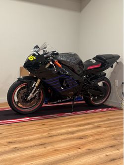2001 Yamaha R1