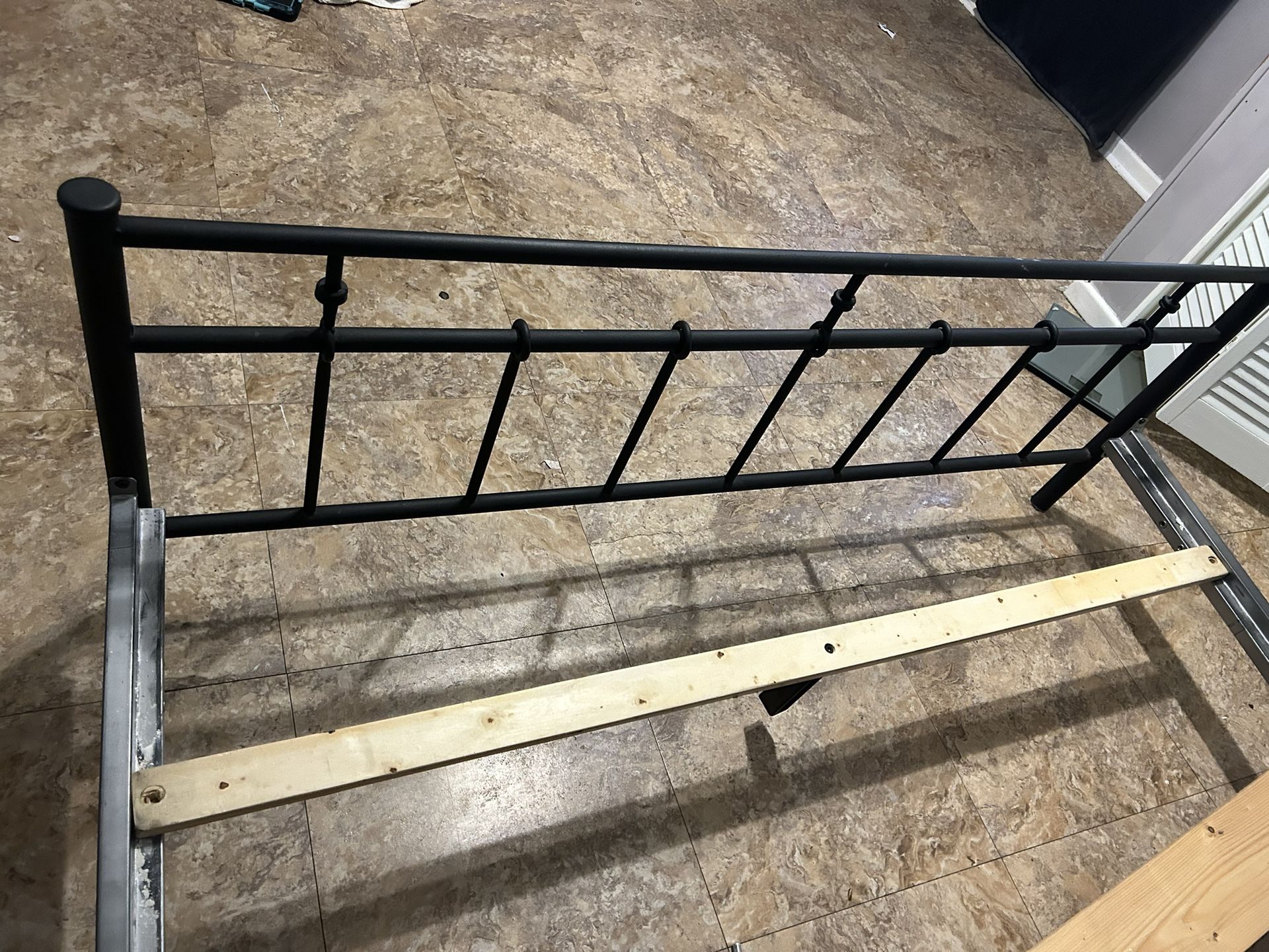 Queen Size Bed for Sale in San Antonio, TX OfferUp