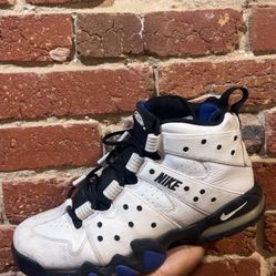 Charles Barkley uni blue size 10.5