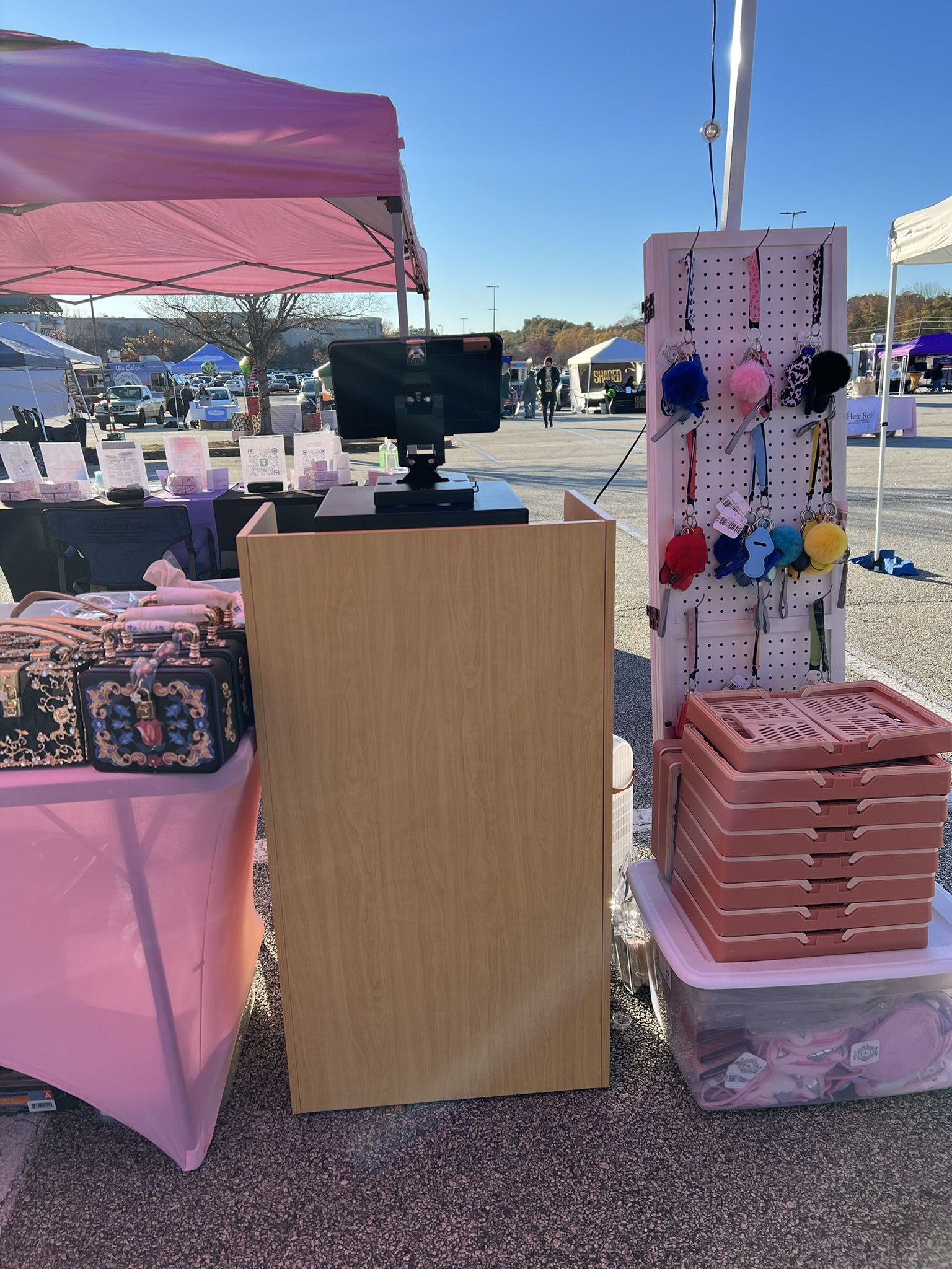 Checkout Stand