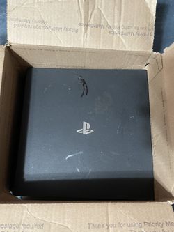 PS4 PRO