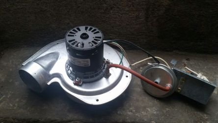 Induced Draft Fan Motor & Lennox Unit Logic Board