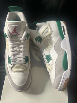 Jordan 4 SB Pine Green Size 15