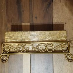 Gold wood log candle