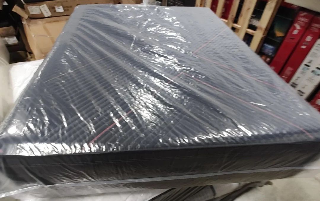 Queen Mattress Beautyrest Black Hybrid CX Class Plush