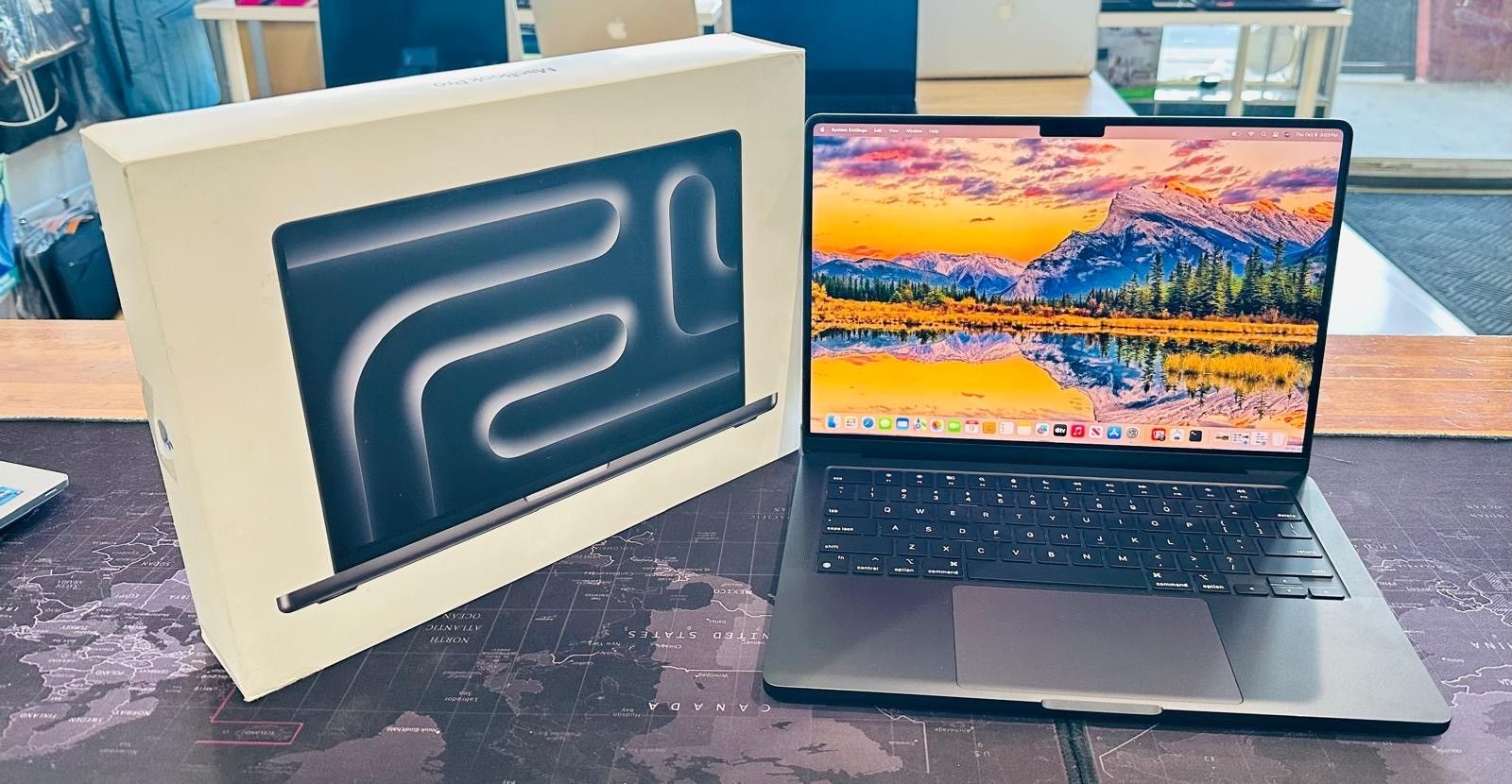 Apple MacBook Pro M4 💻 2024 16GB 500GB SSD Warranty Till 03/31/2026