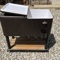 Ice Chest 