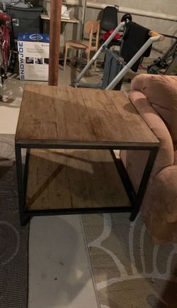 Roth iron and wood end table