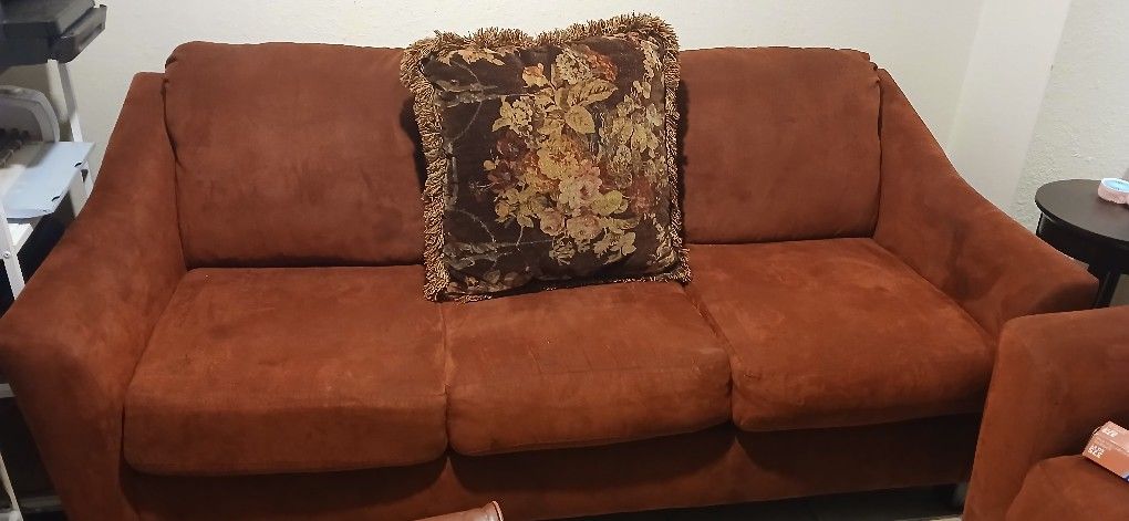 MUST GO I'M MOVING
3-Piece Living Room Set – Couch, Loveseat & Recliner -