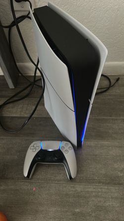 PS5 & monitor