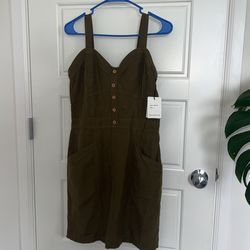Olive Green Dress With Pockets Size Large 