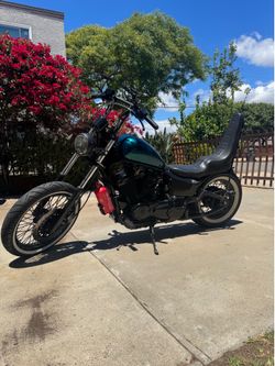 Honda shadow VLX 600 bobber