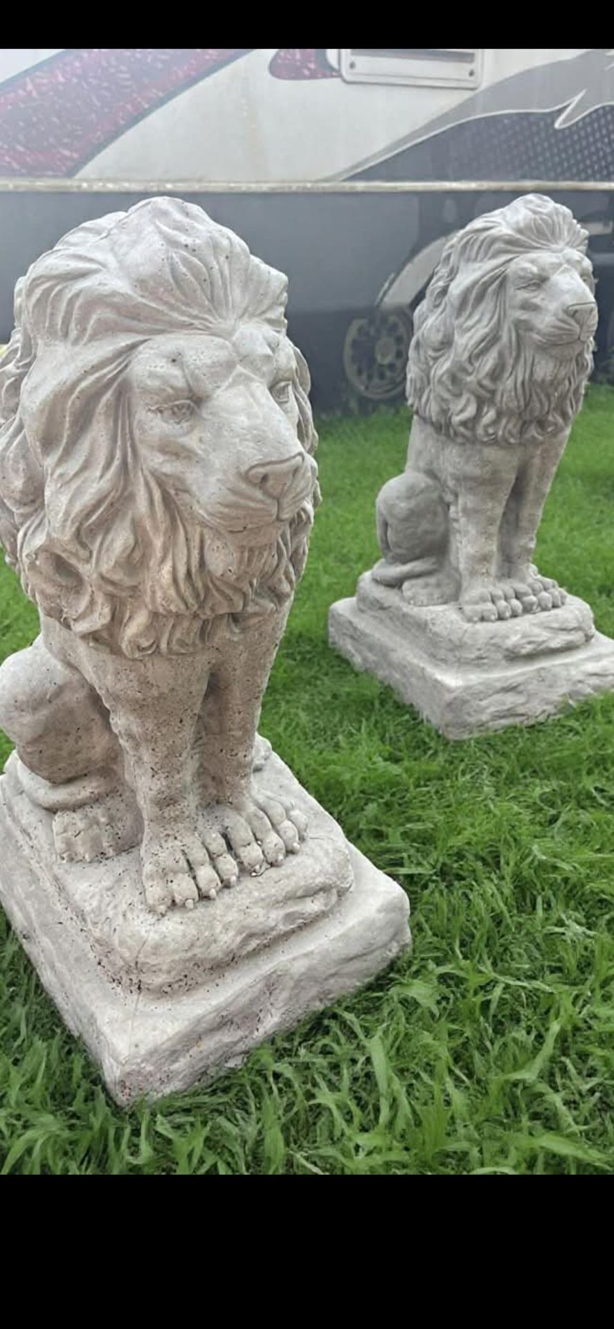 Large Solid Concrete Lion Statues/free Delivery