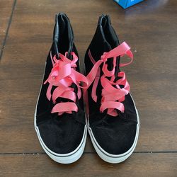 Velvet Vans