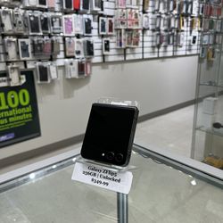 Galaxy ZFlip5 | 256GB | Unlocked