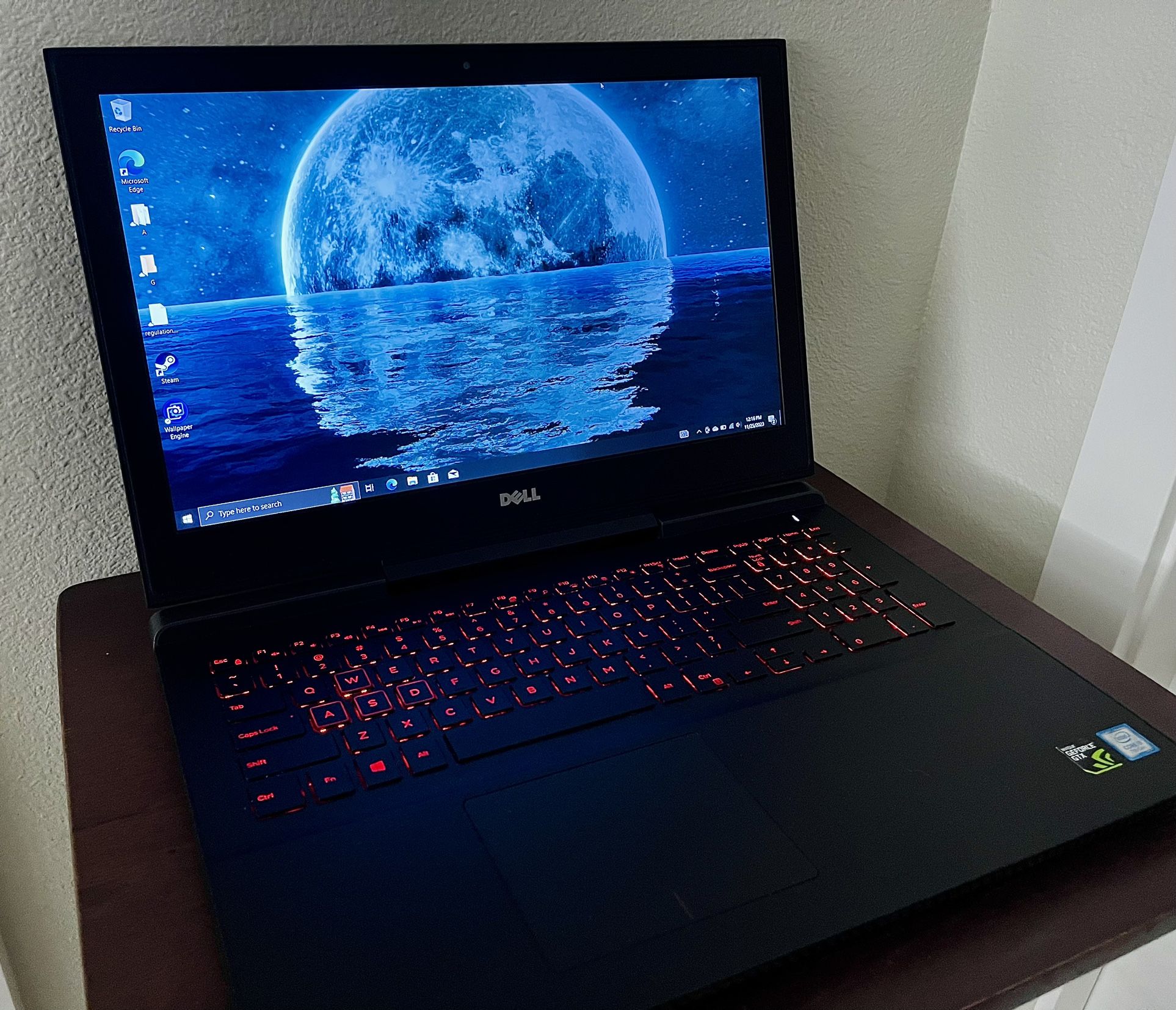 Dell Inspiron 15 1700 Gaming Laptop