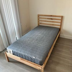 Camita De Madera Natural, personal Con Su Colchón 