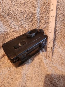 Storage box