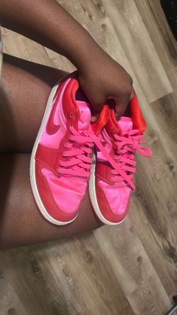 Valentine dunks