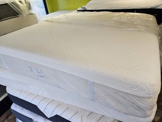 Mattress and box spring king size