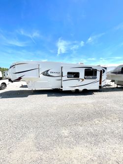 2 bedrooms 2 bathrooms