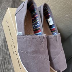 Toms Ash Canvas 