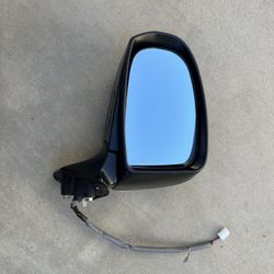 Toyota Prius 2010 Left Driver Side Mirror OEM 