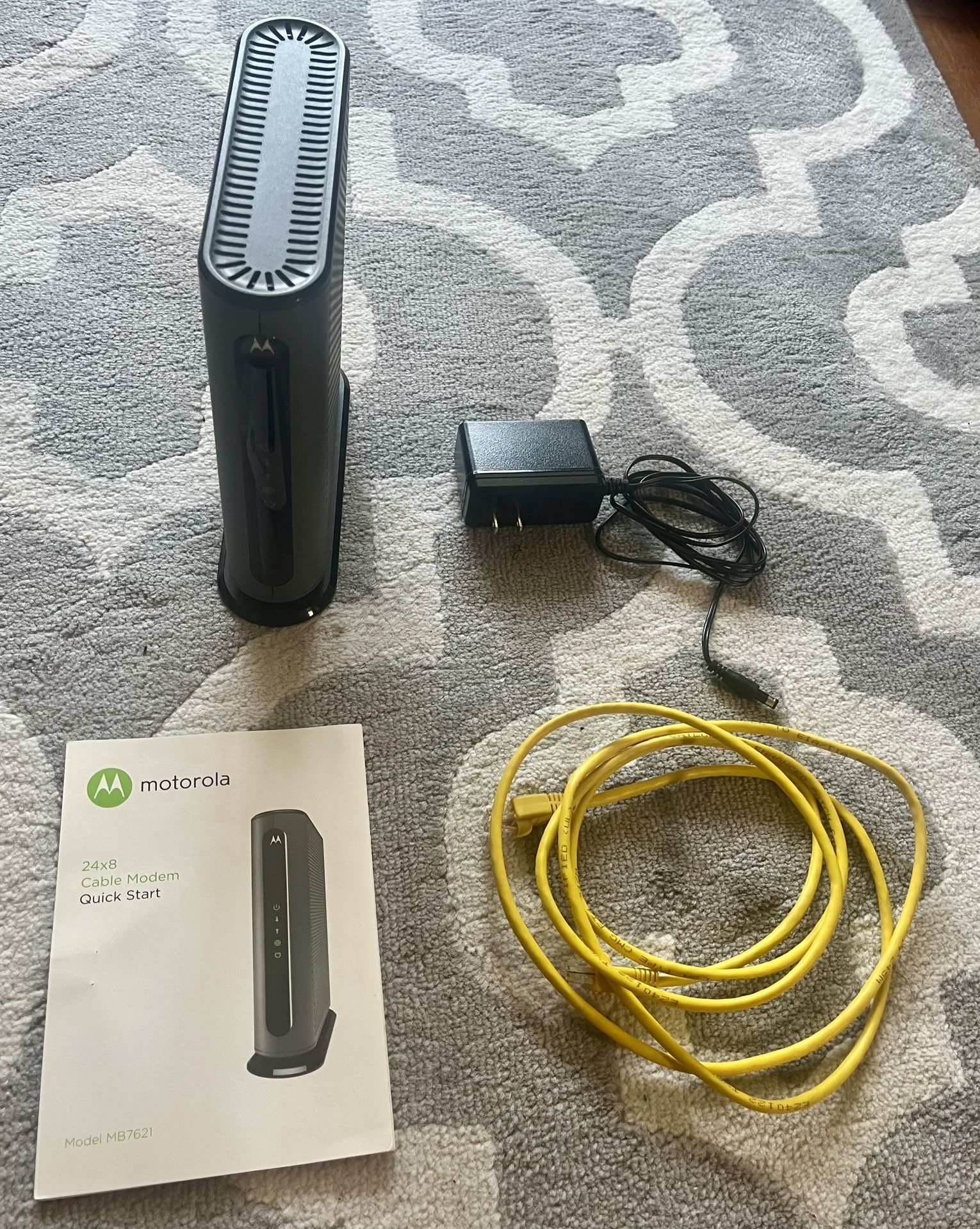 CABLE MODEM — MOTOROLA MB7621