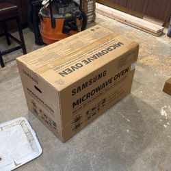 Brand New In Box - Samsung Microwave