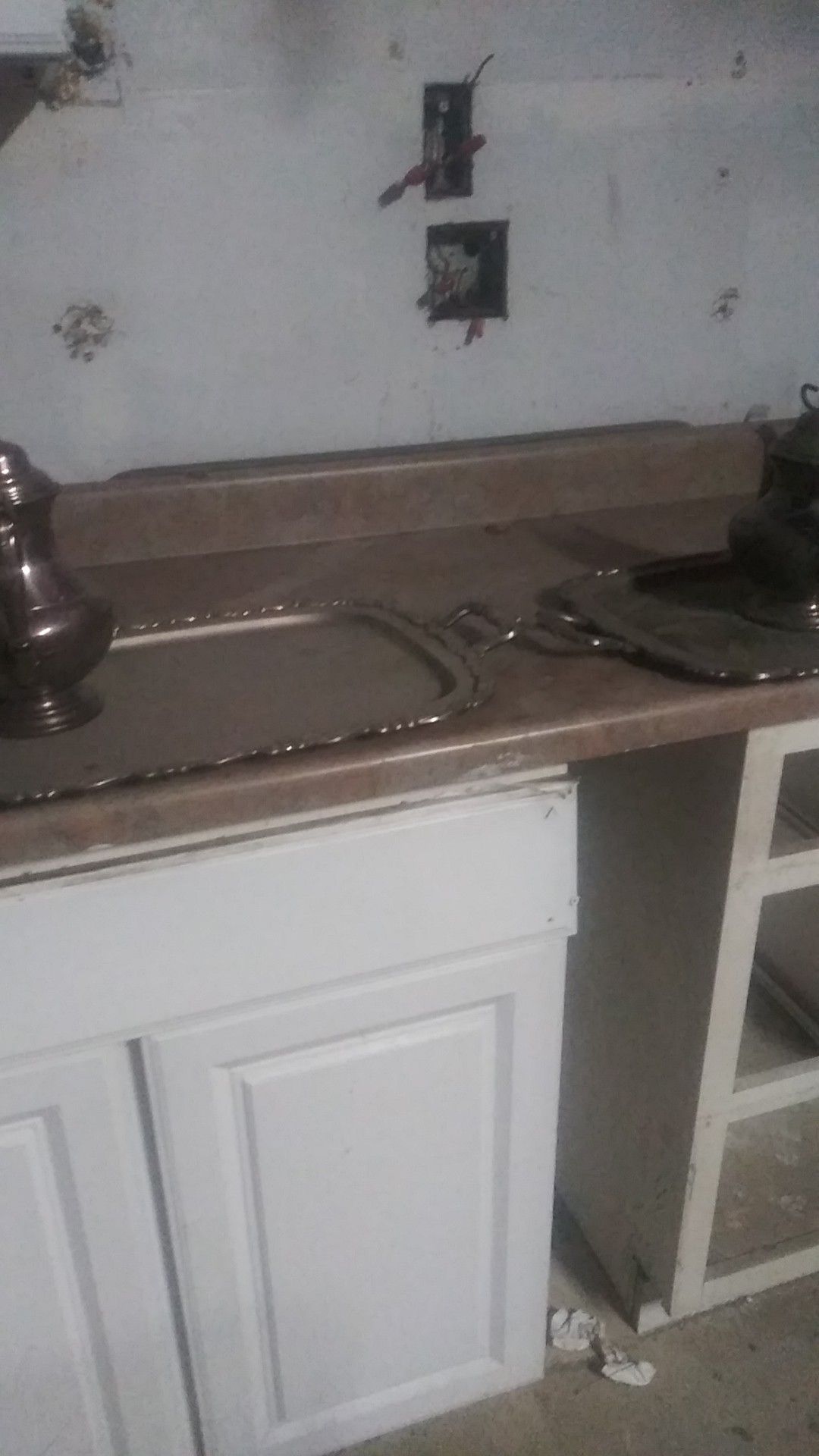 Retro silver tea set 2 trays and2 kettles